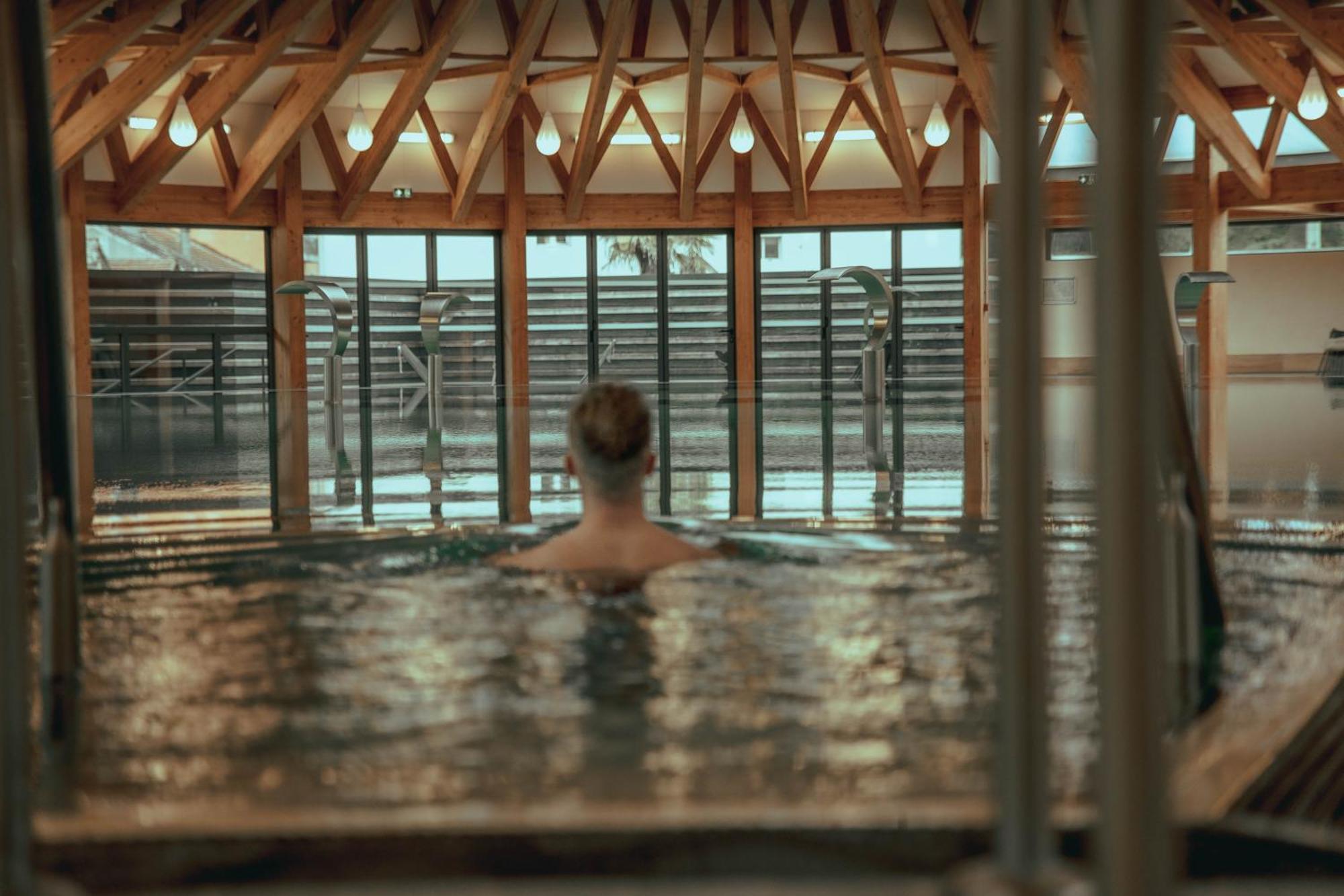 Villa Aimee Luxury Apartments With Heated Pool ヴァル・レ・バン エクステリア 写真